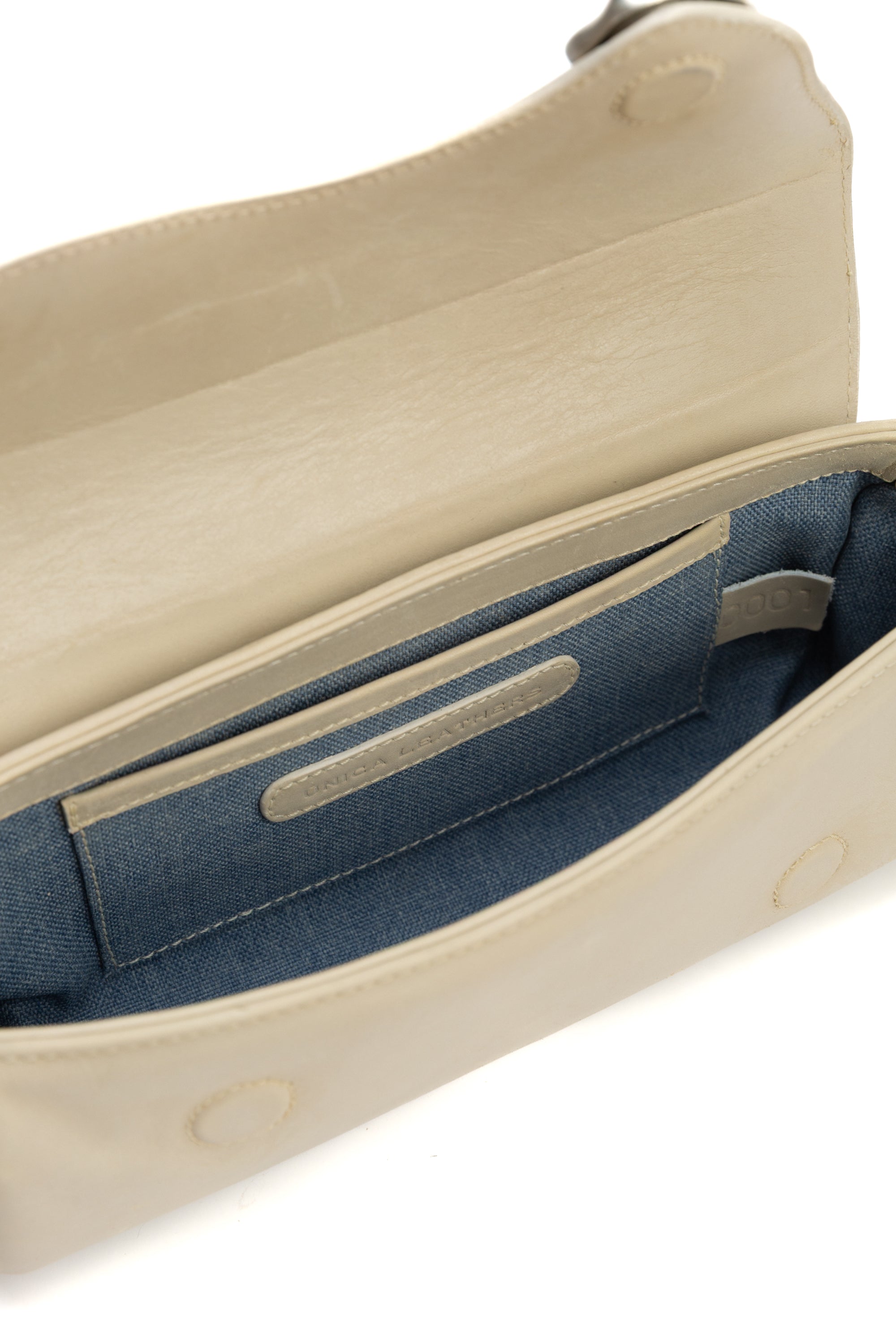 Clutch Ostión en Marfil