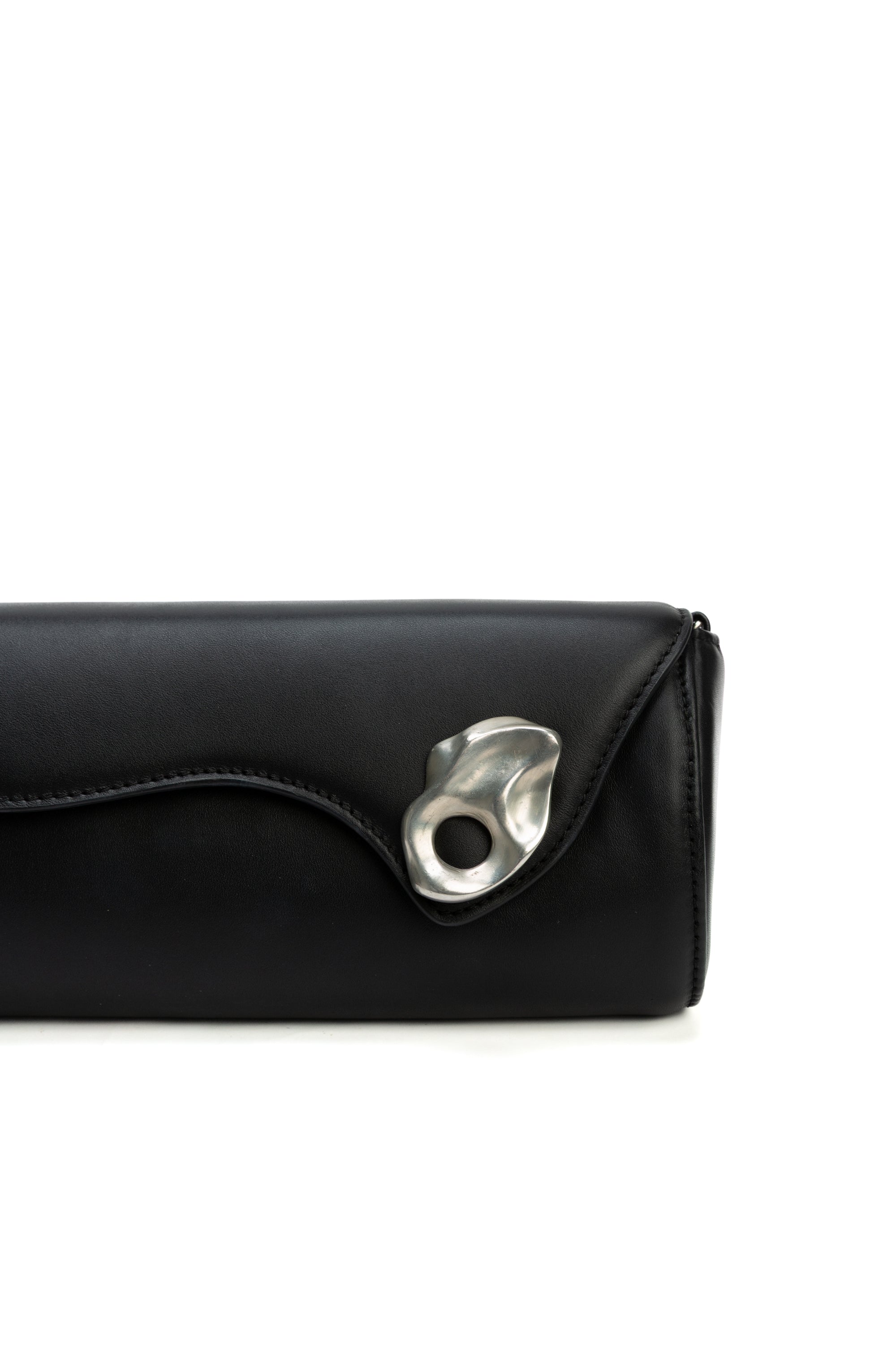 Clutch Ostión en Noche