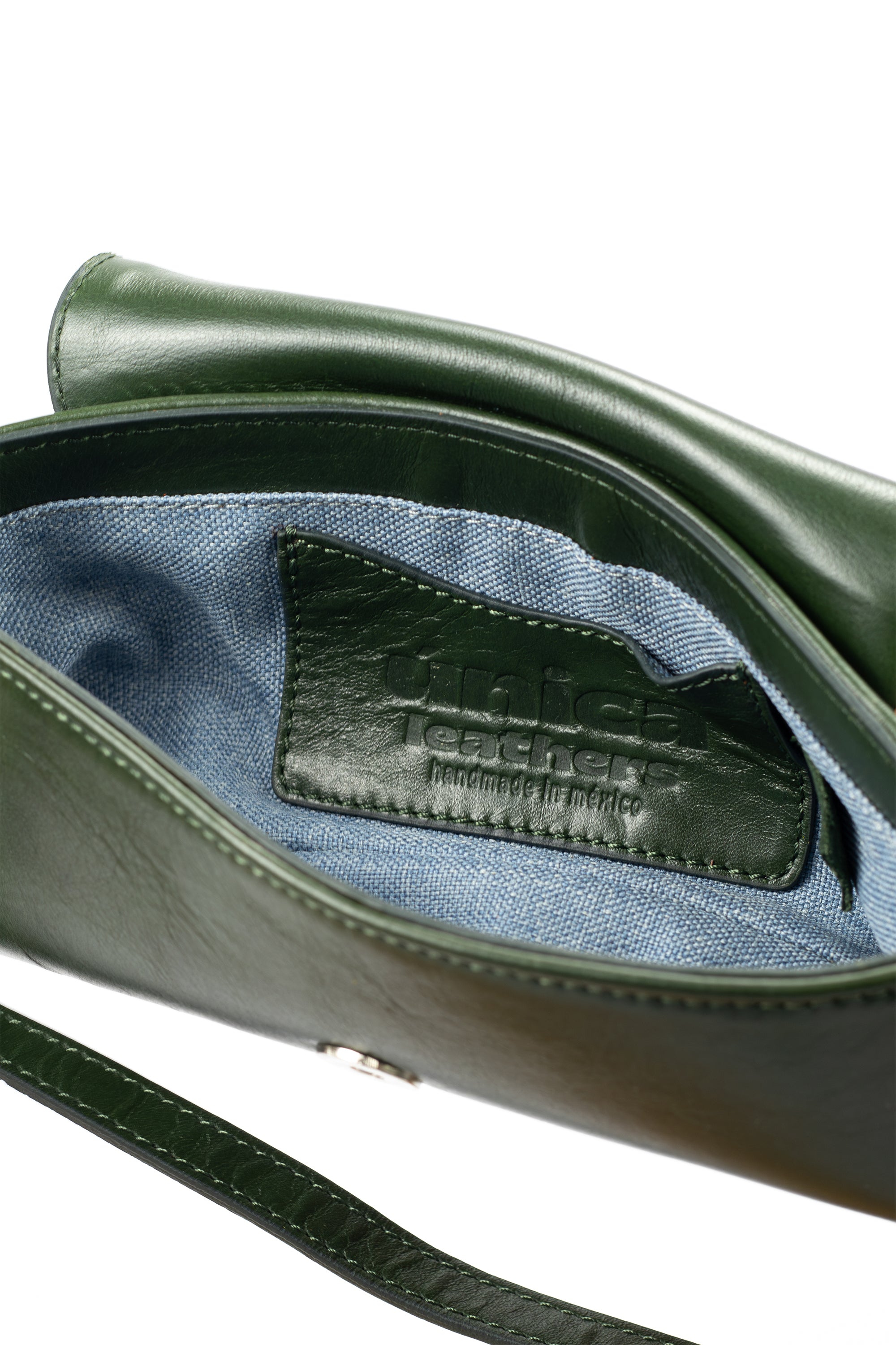 Baguette in Emerald