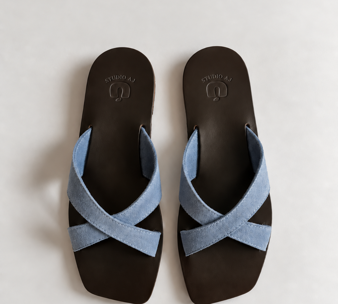 MinimalistBlue-StrapSandalPair.png