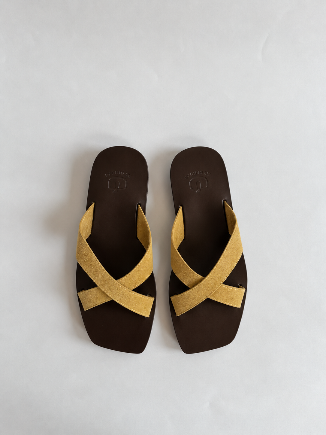 La Cruzaa in Mango