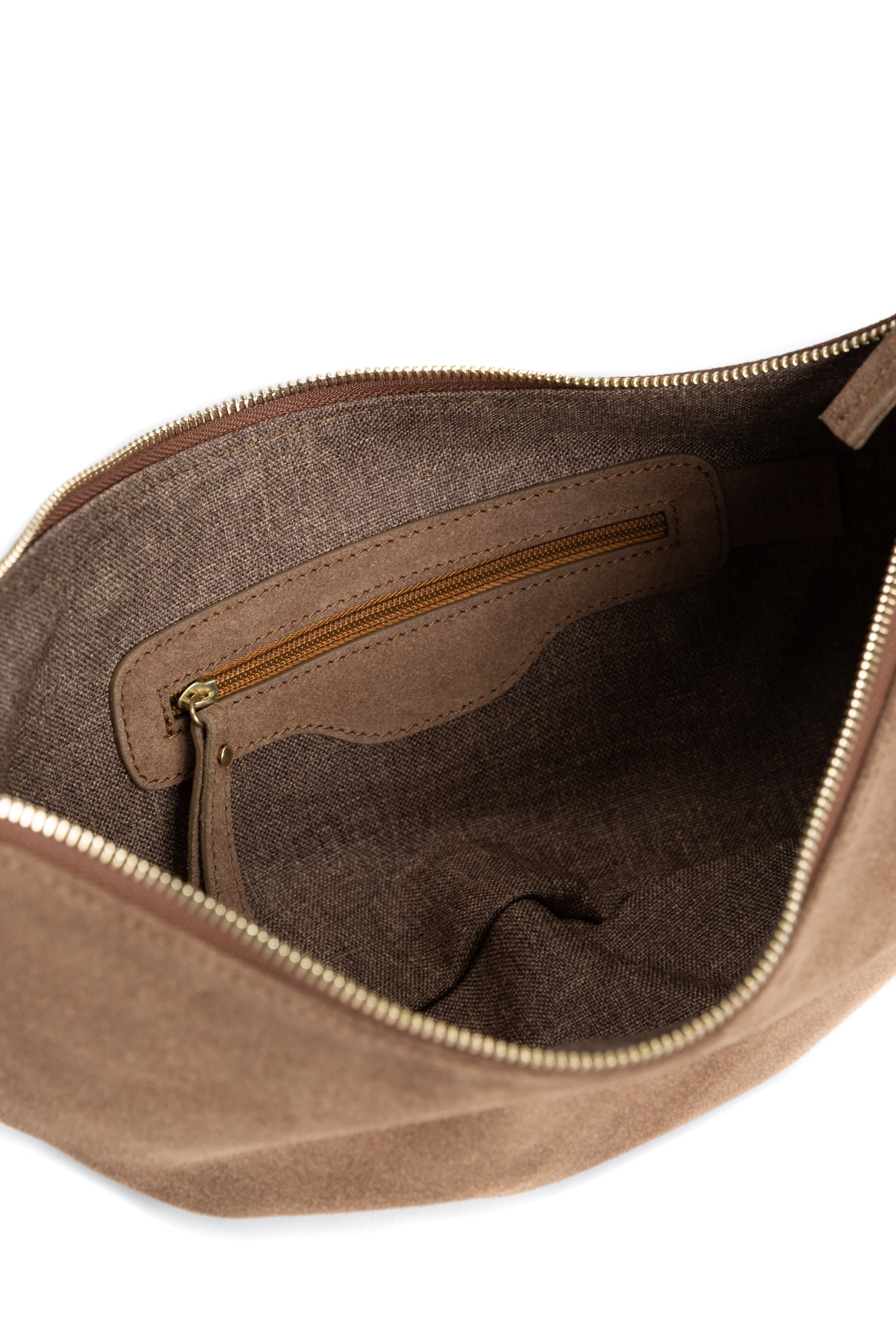 Avenue in Chai Latte