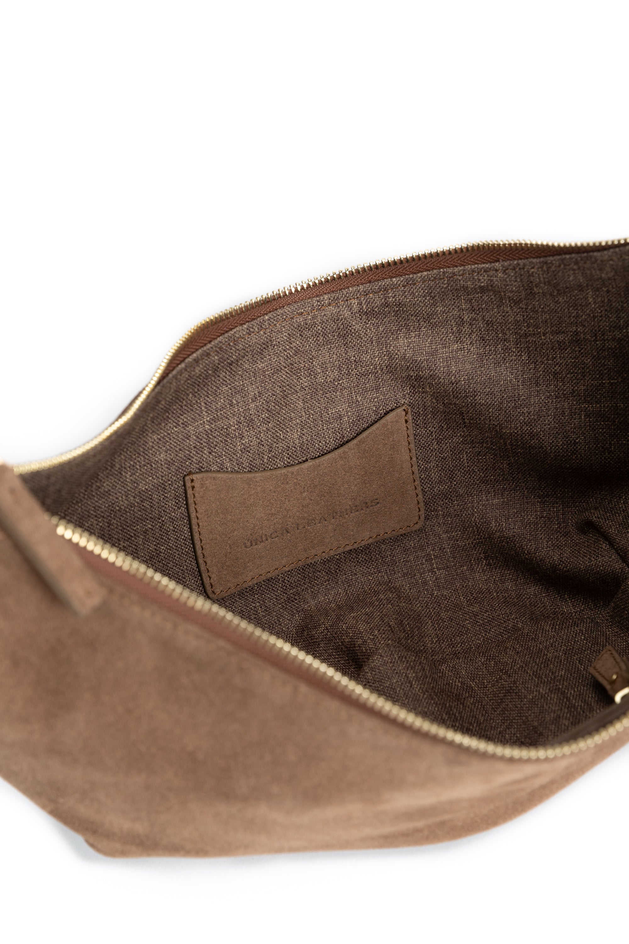 Avenue in Chai Latte