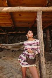 Marea in Driftwood